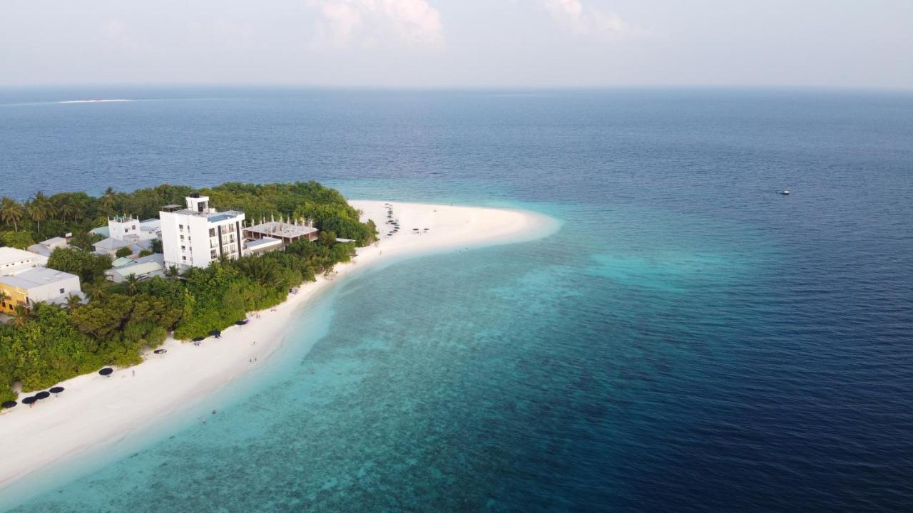 Ukulhas Villa Beach Hotel מראה חיצוני תמונה