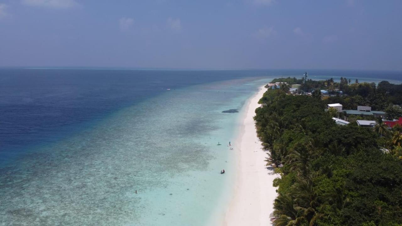 Ukulhas Villa Beach Hotel מראה חיצוני תמונה
