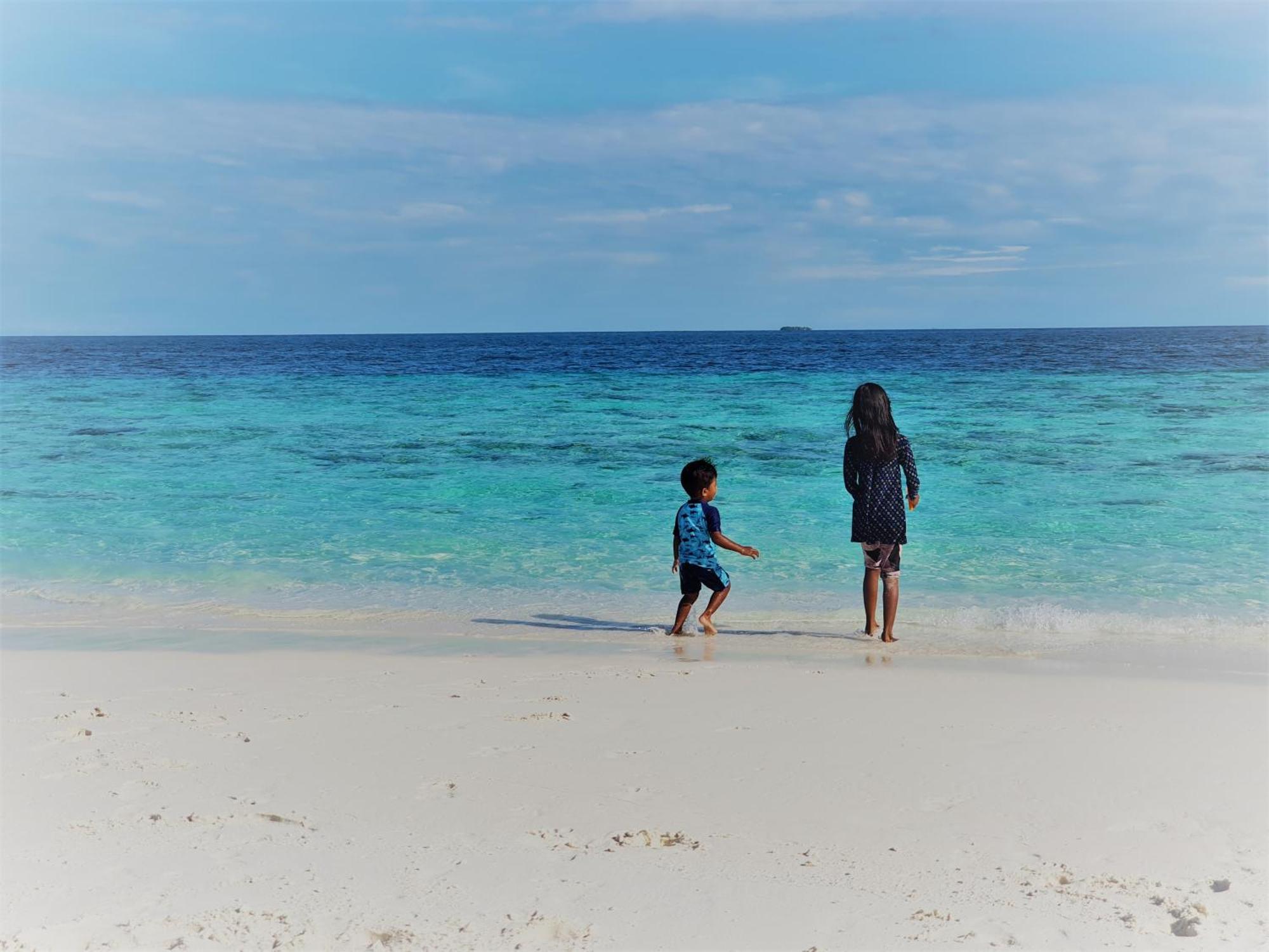 Ukulhas Villa Beach Hotel מראה חיצוני תמונה